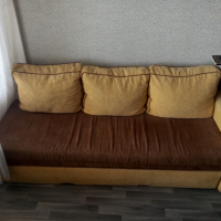 Продавам диван, снимка 2 - Дивани и мека мебел - 44728333