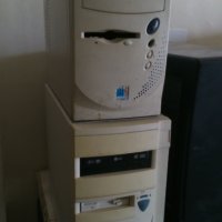 ATX кутия за стар компютър, снимка 1 - Други - 42374415