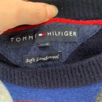 Пуловер на Tommy Hilfiger от вълна подходящ за S-M, снимка 9 - Блузи с дълъг ръкав и пуловери - 44407372
