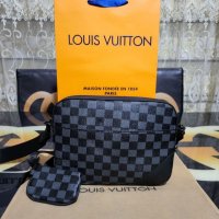 Мъжки чанта Louis Vuitton , снимка 1 - Чанти - 38832257