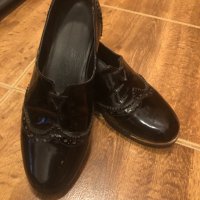 Черно лачени обувки, естествена кожа, 37 номер, снимка 4 - Дамски ежедневни обувки - 29731940