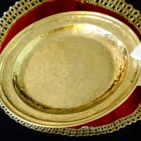 Авторска бронзова чиния,подпис. , снимка 4 - Антикварни и старинни предмети - 40589297