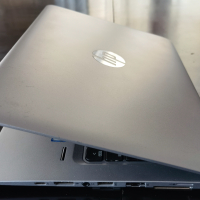 Продавам HP EliteBook 820 G3/4x2.0ghzThr/мат12.5сКам/8gb/ssd128gb+320gb/ГаранБат/СветещаКВ/Профилакт, снимка 9 - Лаптопи за работа - 44790850