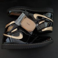 Нови Обувки Nike Air Jordan 1 Metalic  High оригинални перфектни Кецове Маратонки Обувки размер 43 , снимка 14 - Други - 37636499