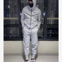 Нови мъжки екипи nike tech fleece , снимка 1 - Спортни дрехи, екипи - 40633397