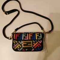 Фенди Fendi чанта-уникална, снимка 2 - Чанти - 42183708
