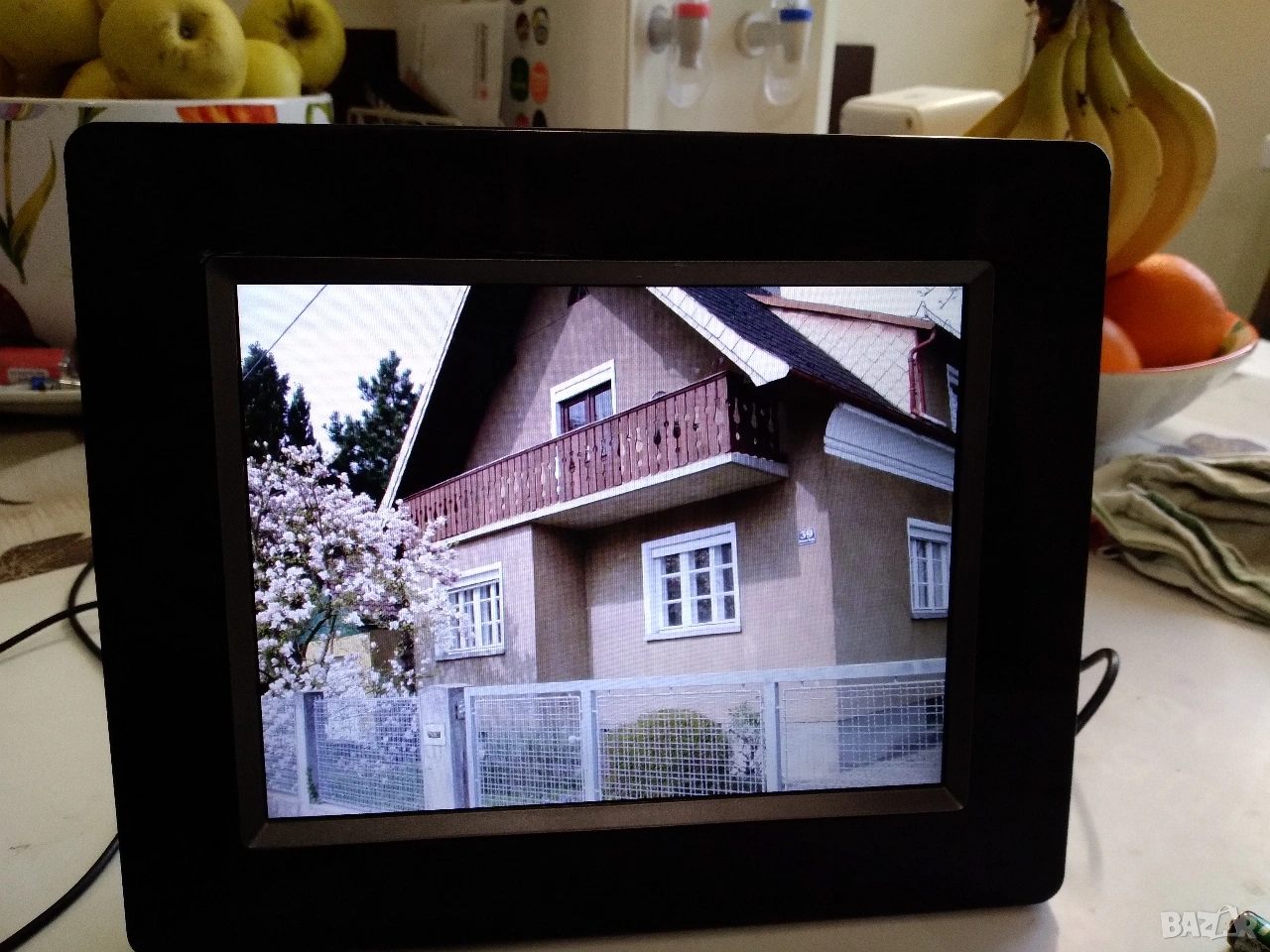 Цифрова фоторамка SAMSUNG SPF-85H 8 inch, снимка 1