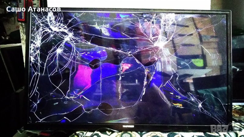 TELEFUNKEN 32FB5000 със счупена матрица ,17MB211S ,17IPS62 ,HV320FHB-N02 ,17WFM07 ,VES315UNDB-2D-N12, снимка 1