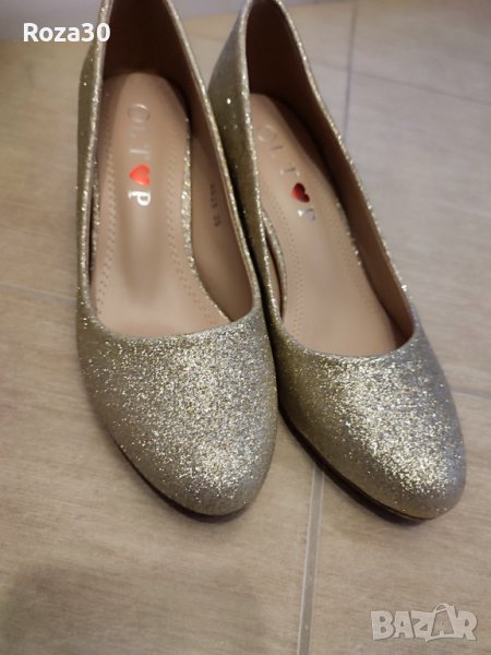 Златни обувки 35номер, снимка 1