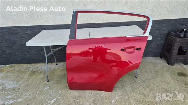 Лява задна врата Kia Sportage година 2016 2017 2018 2019 2020 2021 , снимка 1