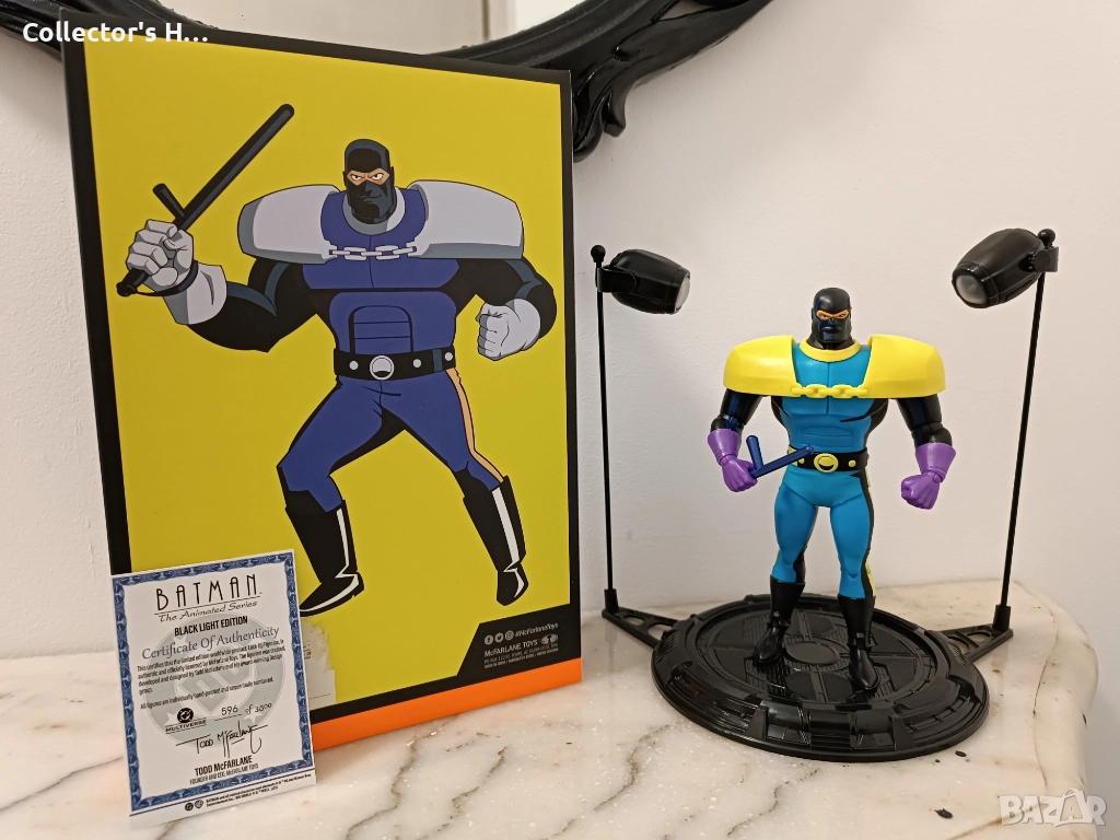 Lock-Up Batman: The Animated Series Deluxe Figure Батман екшън фигура фигурка играчка, снимка 1