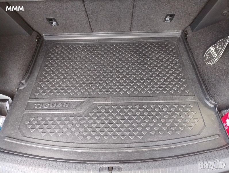 Стелка за багажник - Фолксваген Тигуан , снимка 1