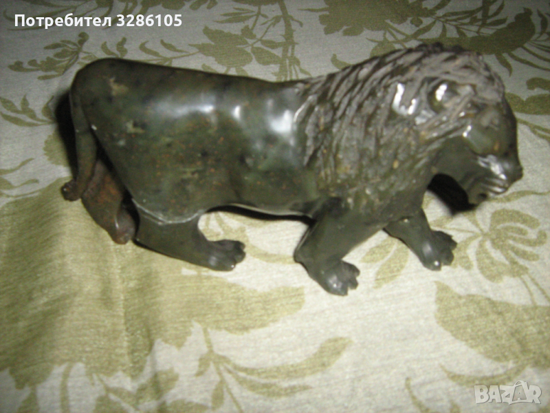 лъв от зелен камък, снимка 1