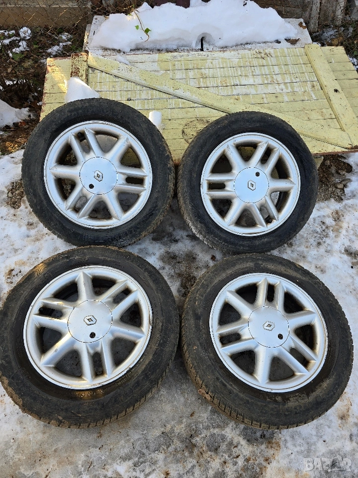 Продавам оригинални джанти 15 цола от Рено 4х100 Renault , снимка 1