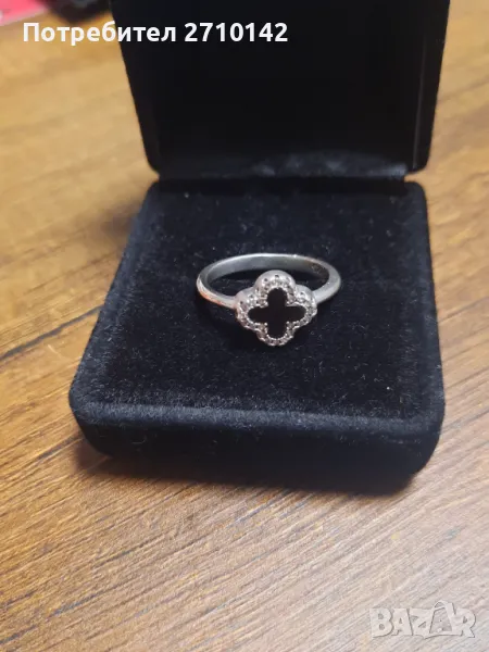 Сребърен пръстен с черен камък кръст, снимка 1