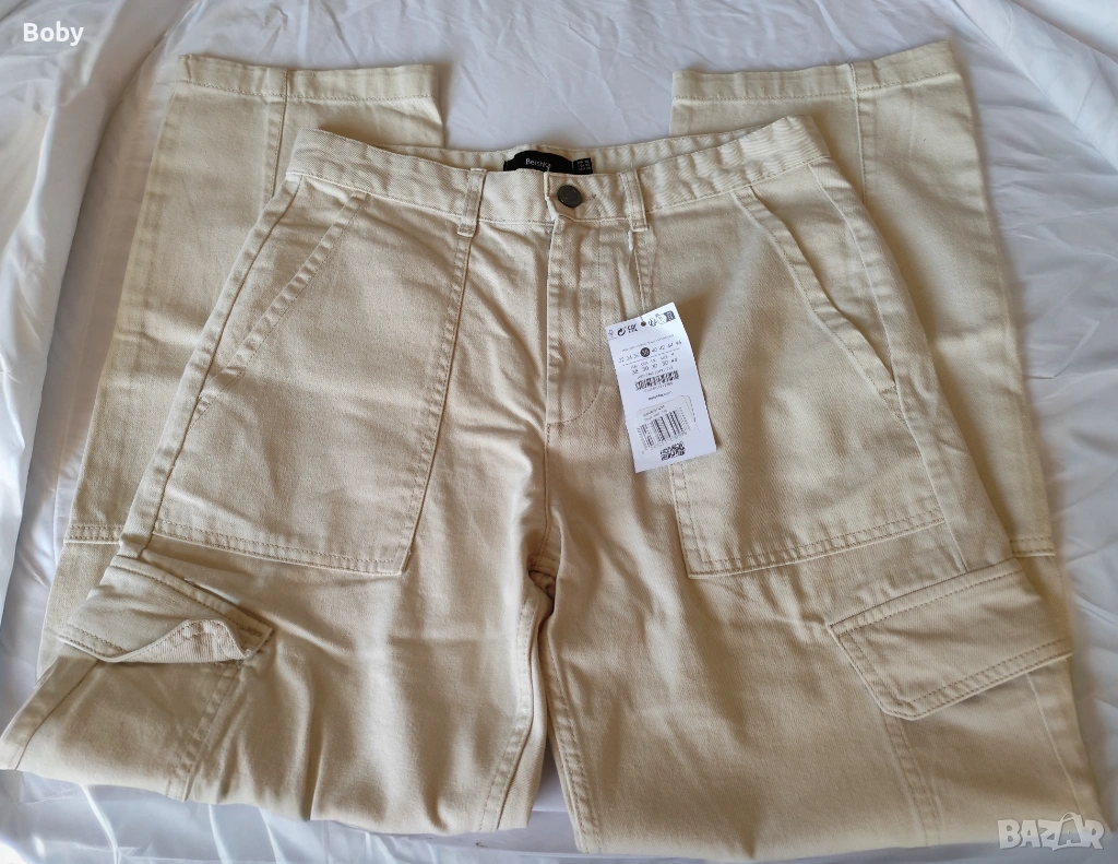 Карго панталон Bershka , снимка 1
