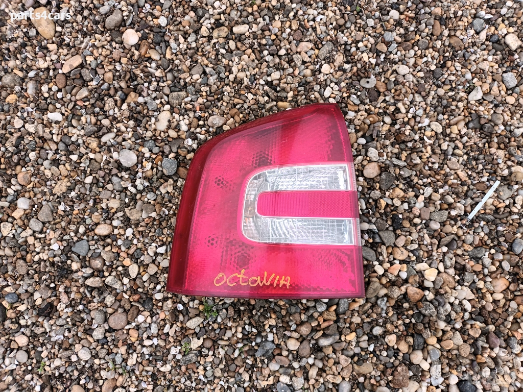 ляв стоп за шкода октавия 2 комби SKODA OCTAVIA II , снимка 1