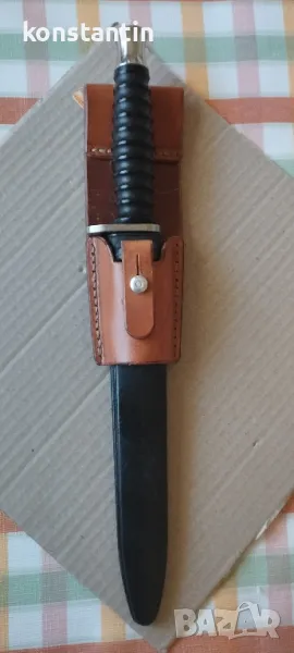 ЩИК НОЖ ШВЕЙЦАРИЯ М57, снимка 1