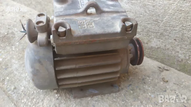 Електромотор трифазен 1.1, снимка 1
