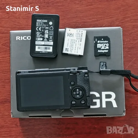 Ricoh GR IIIx с оригинална батерия, зарядно и SD карта