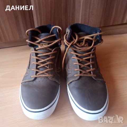 Оригинални Дамски - детски кецове VANS номер 39, снимка 2 - Кецове - 30773861