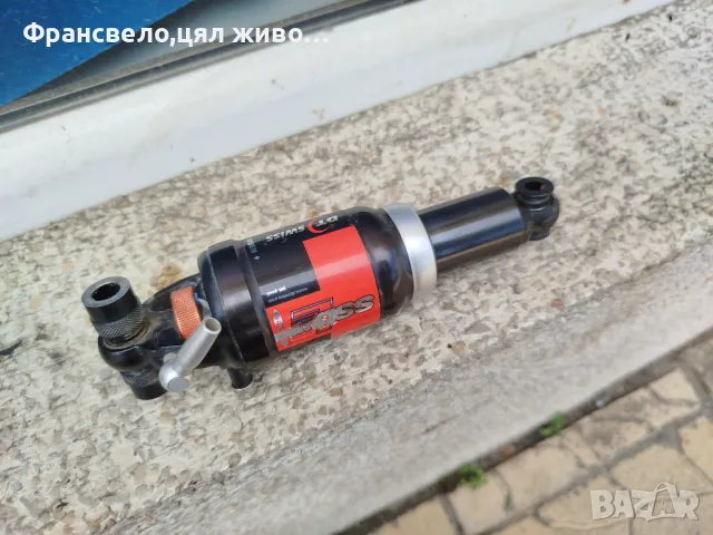 Работещ шок за велосипед колело dt swiss, снимка 1