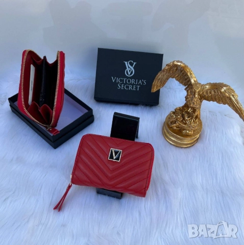 портмонета в кутя victoria's secret, снимка 3 - Портфейли, портмонета - 51450831