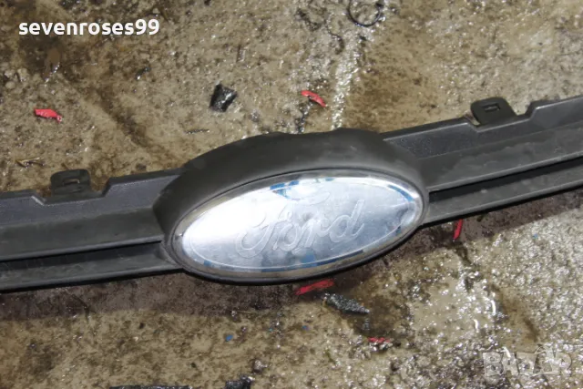 Решетка предна Форд Фиеста 6 2011 1.4tdci 68hp Ford Fiesta 6, снимка 3 - Части - 48293258