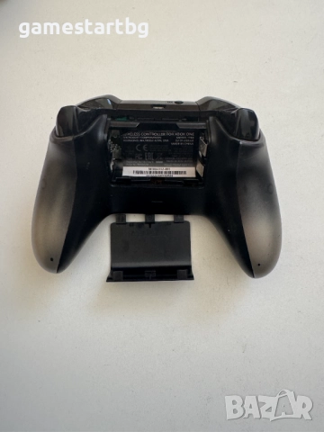 Microsoft Xbox Phantom Black controller за Xbox one/S,X,SS,SX/PC, снимка 2 - Аксесоари - 52109278