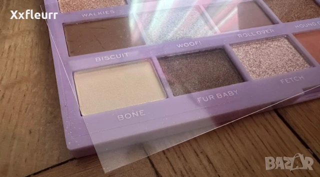 Палитра revolution , снимка 2 - Декоративна козметика - 51006918