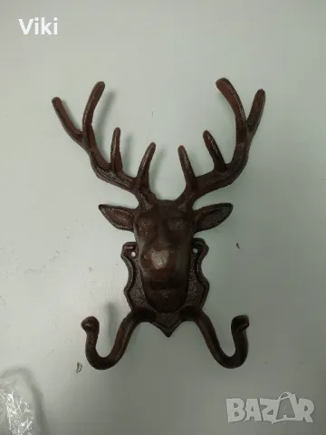 Метална закачалка Елен