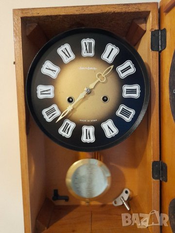Стар стенен часовник-Янтар, снимка 11 - Антикварни и старинни предмети - 31128266