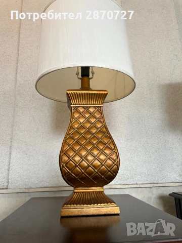 Нощни лампи, снимка 4 - Настолни лампи - 53903934