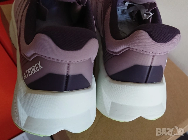 НОВИ ADIDAS SOULSTRDE FLOW W , снимка 3 - Маратонки - 54305724