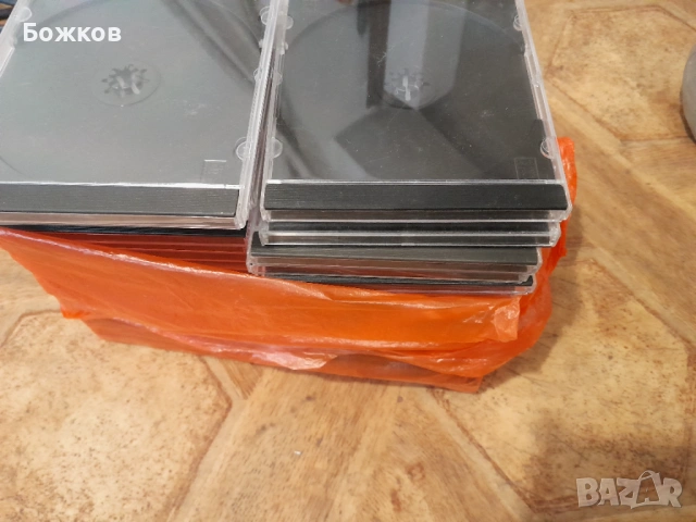 Кутии за СД дискове, снимка 2 - Други - 54020958
