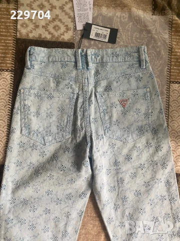 Чисто нови дънки GUESS, снимка 4 - Дънки - 51029240