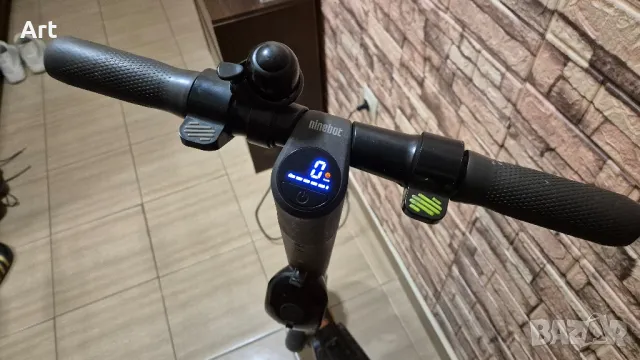 Segway Ninebot Е25Е с допълнителна батерия, снимка 4 - Други спортове - 48621846
