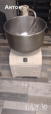 Тестомесачка