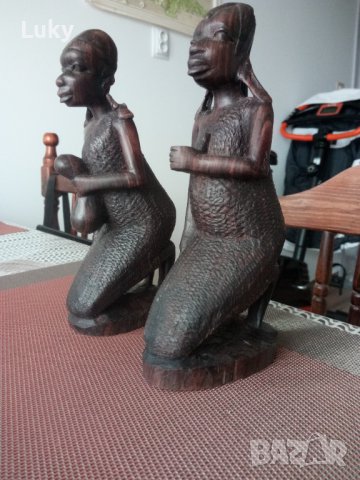 Африканско изкуство.Продавам красиви,старинни, статуетки.Обявената цена е за двете., снимка 2 - Други ценни предмети - 41632377