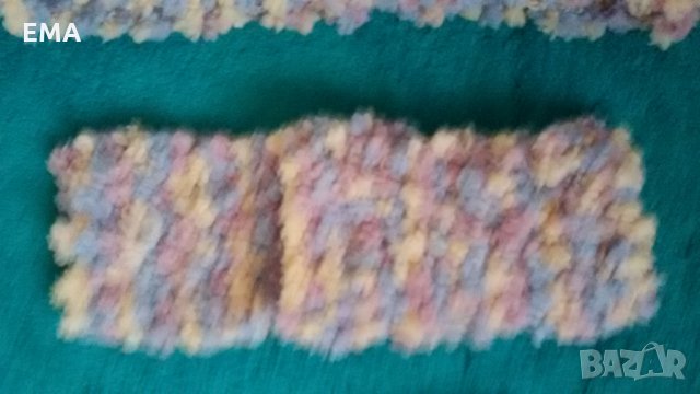 Шапки/Шалове/Ефектни 3/4ти чорапи  НОВИ, снимка 10 - Други - 34380596