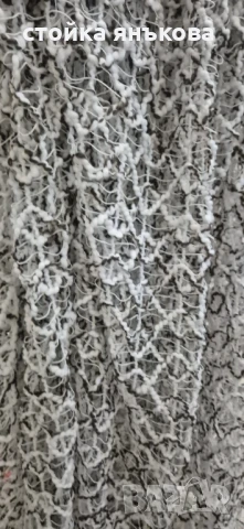 Перде в бяло и тъмно кафяво плетено на дупки, снимка 3 - Пердета и завеси - 51220968