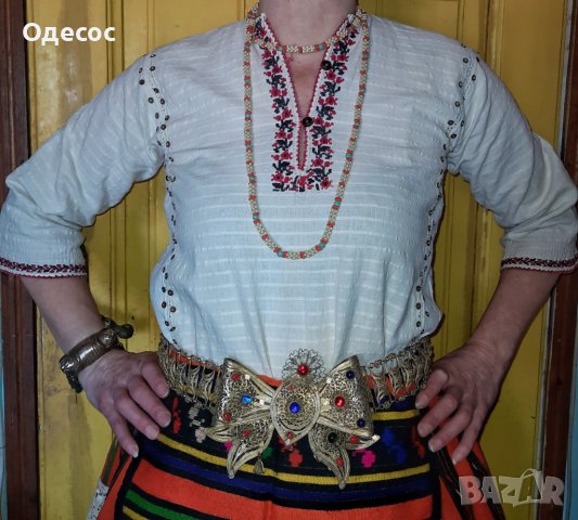 Автентична носия от Северна България, снимка 4 - Антикварни и старинни предмети - 32874699