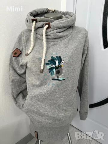  Naketano Суичър с апликация , снимка 3 - Суичъри - 47816918