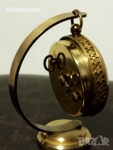 Стар механичен будилник, настолен часовник, снимка 8 - Антикварни и старинни предмети - 52153025