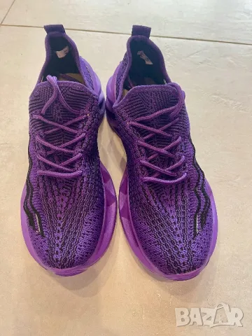 Страхотни лилави маратонки 40-41 номер, снимка 3 - Маратонки - 49889353