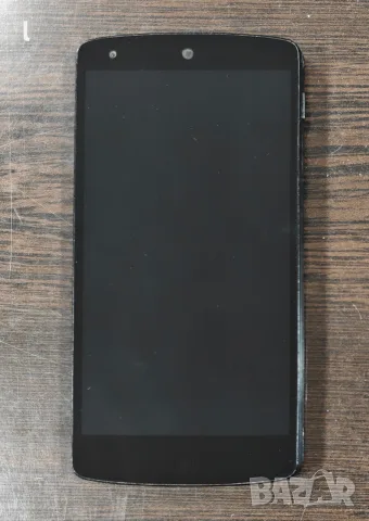 LG Nexus 5 Телефон