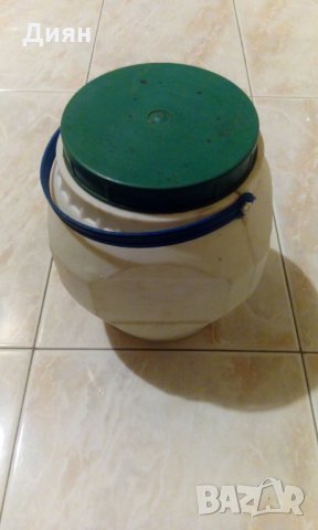 Различни бидончета 2.5л/ 5л/ 10..., снимка 4 - Бидони, бурета и бъчви - 31633863