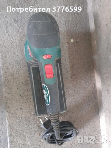 Ексцетършлаиф Bosch PEX 300 AE, снимка 3 - Други инструменти - 54097105