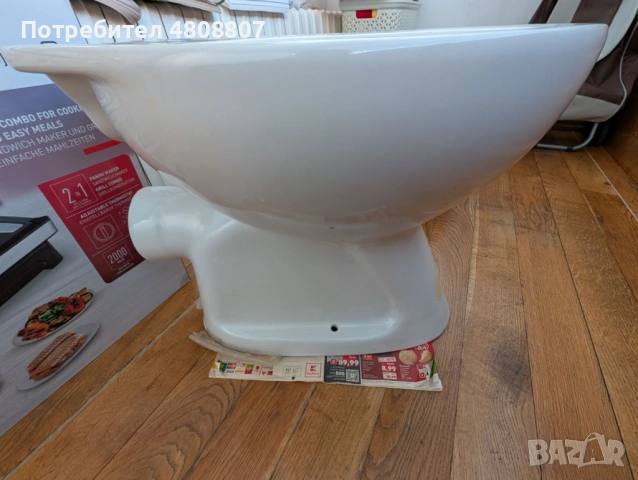 Чисто нова тоалетна чиния Фаянс – Хоризонтално оттичане, снимка 3 - Други стоки за дома - 54322011