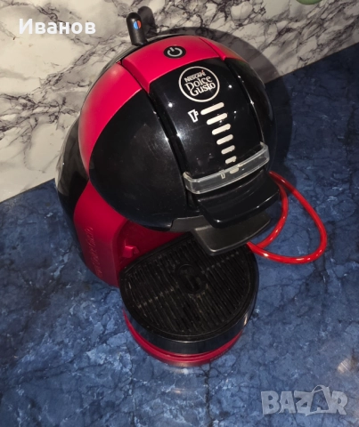 Кафемашина с капсули Krups Dolce Gusto, 15 Bar, 1500 W, снимка 5 - Кафемашини - 52056617